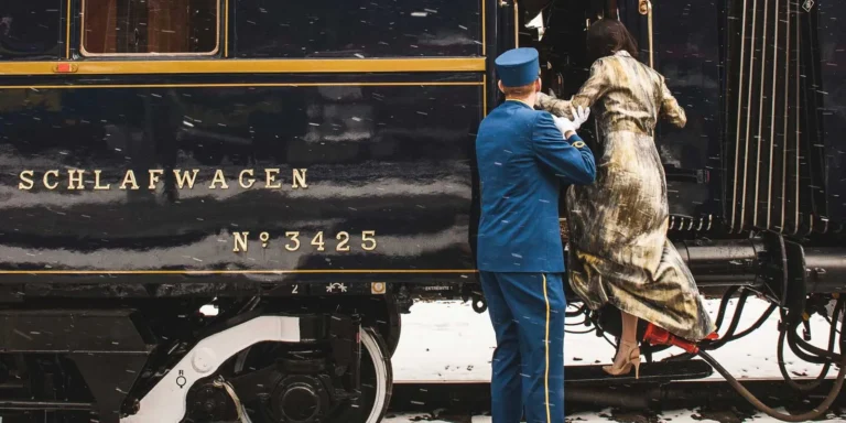 How to Reduce Luxury Train Gratuity Costs: An Editorial Guide